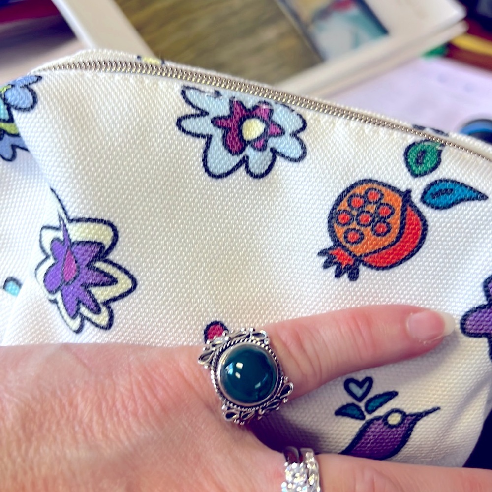 Sterling size 6 Green Onyx ring